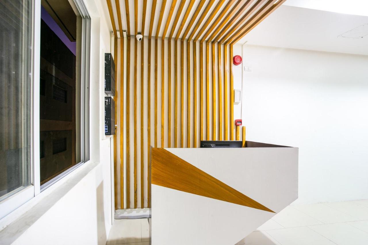 Oyo 505 Jardin Suites Manila Zewnętrze zdjęcie