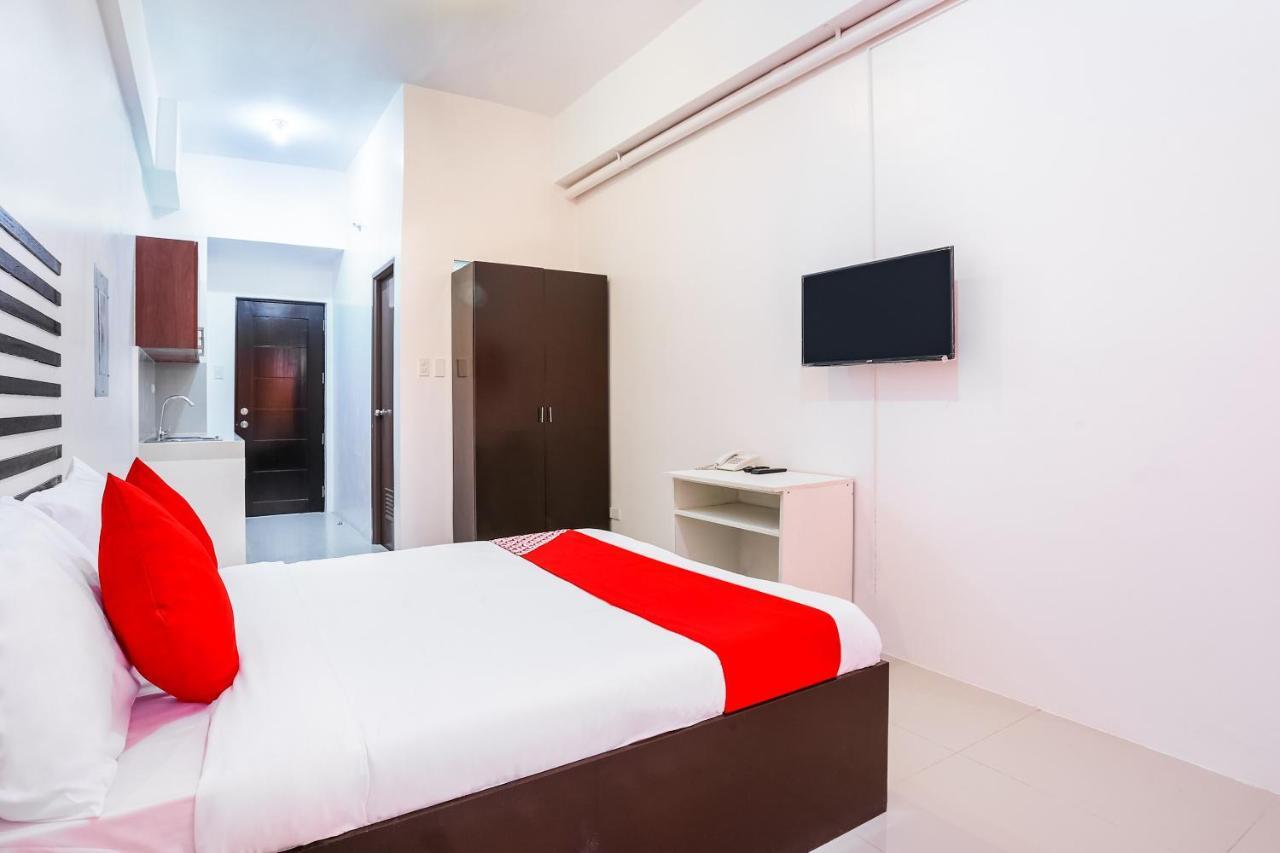 Oyo 505 Jardin Suites Manila Zewnętrze zdjęcie
