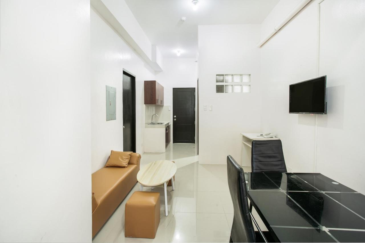 Oyo 505 Jardin Suites Manila Zewnętrze zdjęcie