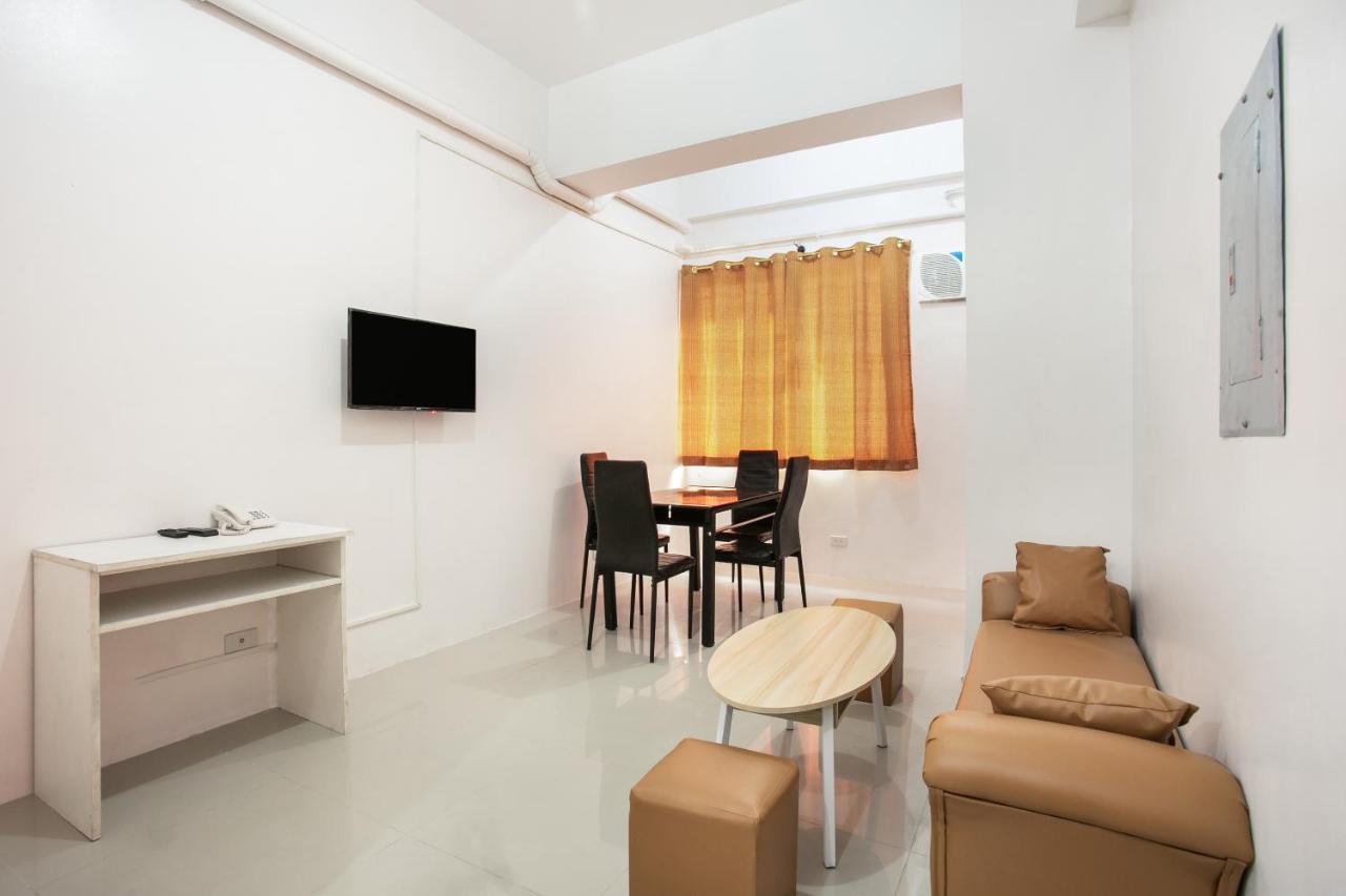 Oyo 505 Jardin Suites Manila Zewnętrze zdjęcie
